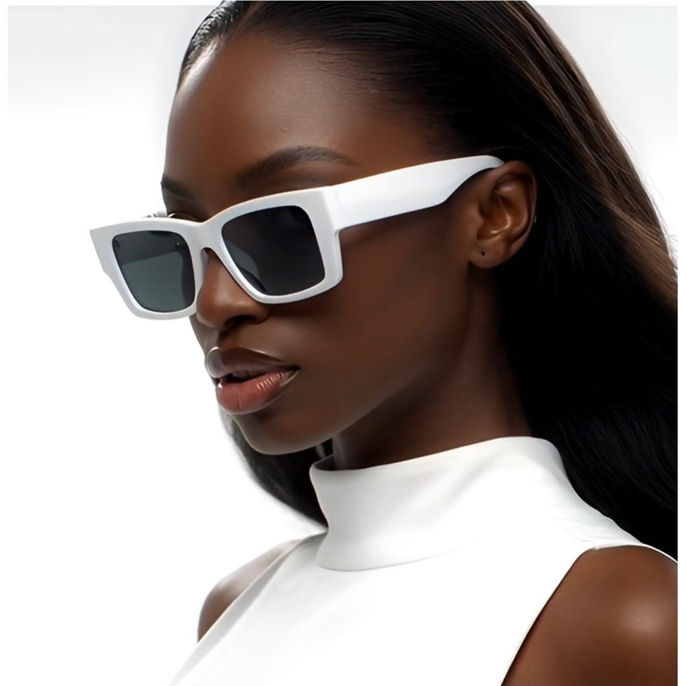 Square Sunglasses White Frame Sun Protection Street Wear 80's 90's Classic Model